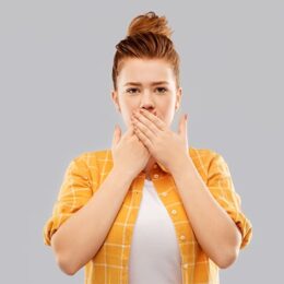 Ağız Kokusu Neden Olur - Maltepe Bilim Diş Kliniği