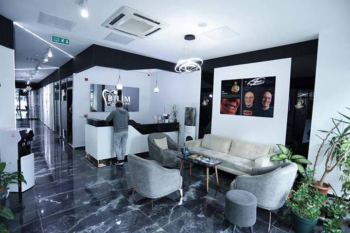 Maltepe Diş Kliniği: Maltepe Bilim Diş Kliniği, İstanbul’un Anadolu Yakası’nda yer alan, modern diş hekimliği hizmetlerini bir araya getiren prestijli bir sağlık kuruluşudur.